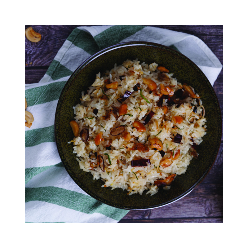 Herbal Fried Rice with Cashew Nut